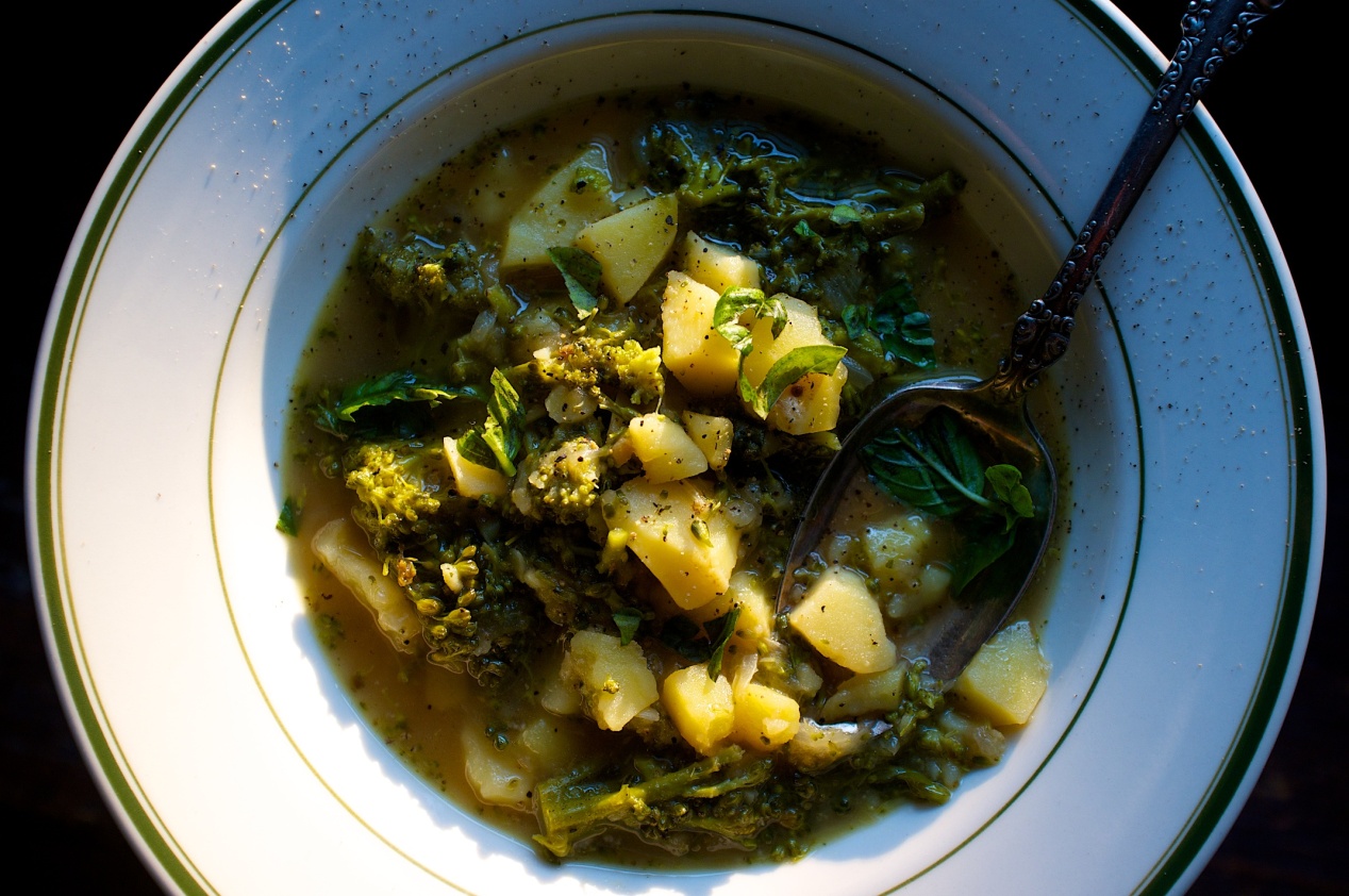 Broccoli and potato soup